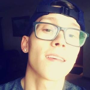 Meet your Posher, Darren